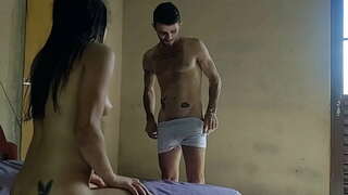 Novinha Lalla Potira dando gostoso para Betosmoke e Lehibe Bambu