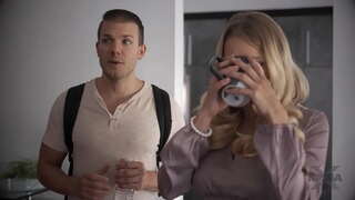 MissaX - Mamma &#039; s Boy Hjelper