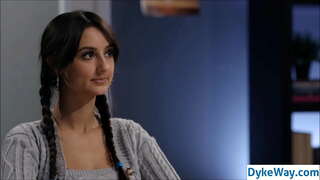 Lesba, hetero holka a učitele