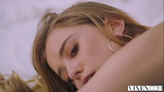 VIXEN Tauira, Kua Mīharo Sex Mohoao Ki te Rangatira